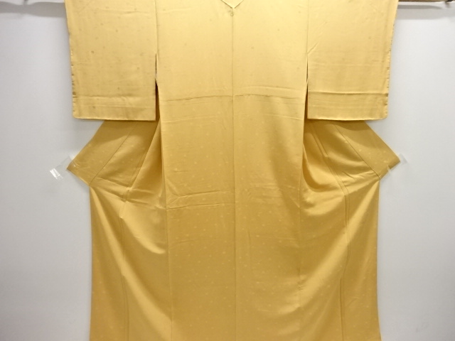 未使用品　吹き寄せ模様織り出し一つ紋色無地着物